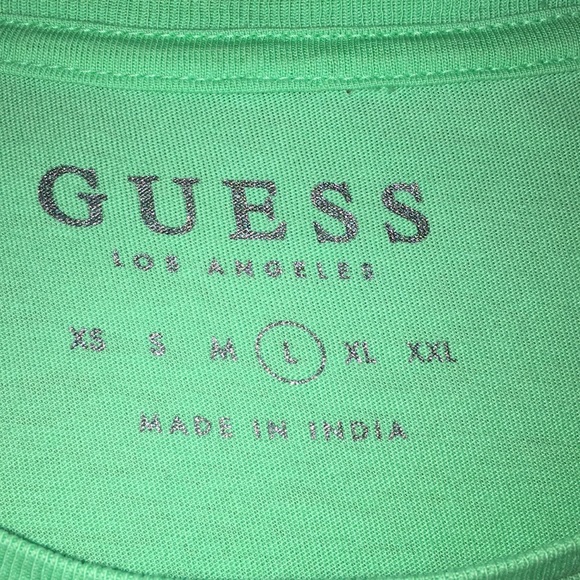 Guess T shirt - Picture 4 of 4